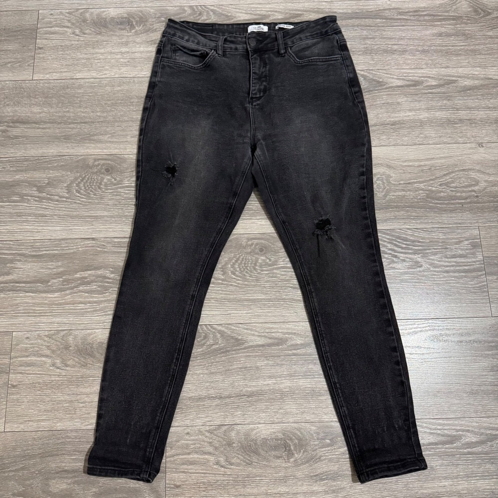 Royalty for Me Women High Rise Distressed Skinny Jeans Black Wash Size 12 Cotton